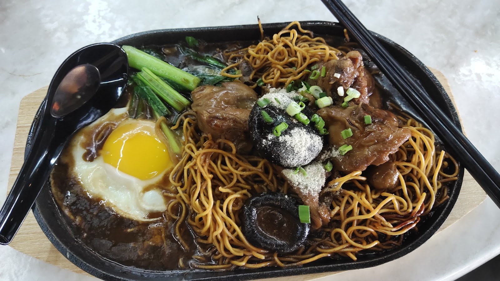 猪肉片印度炒面 Pork Slice Mee Mamak